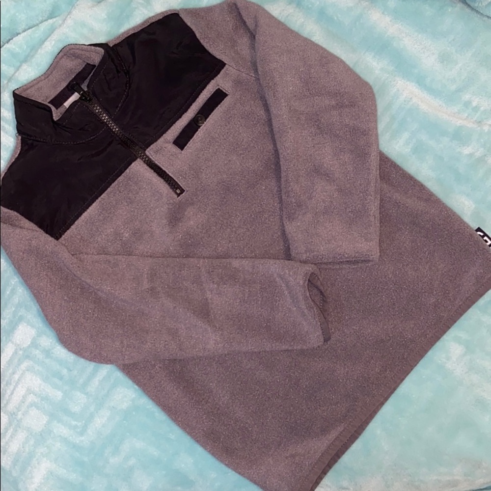 Gymboree size small boys fleece